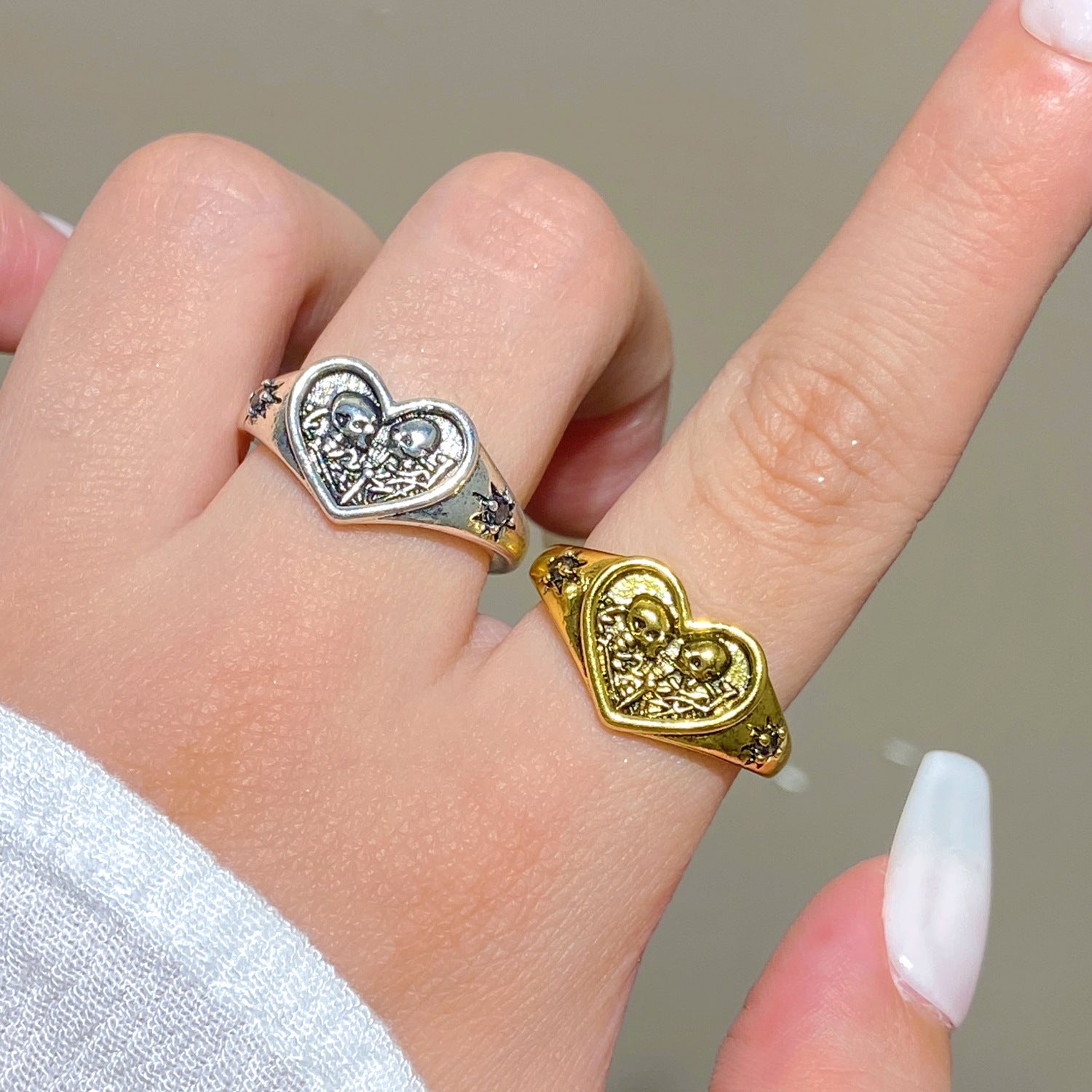 Wholesale Gothic Skull Heart Couple Ring Adjustable  Fashion Accessory Gift