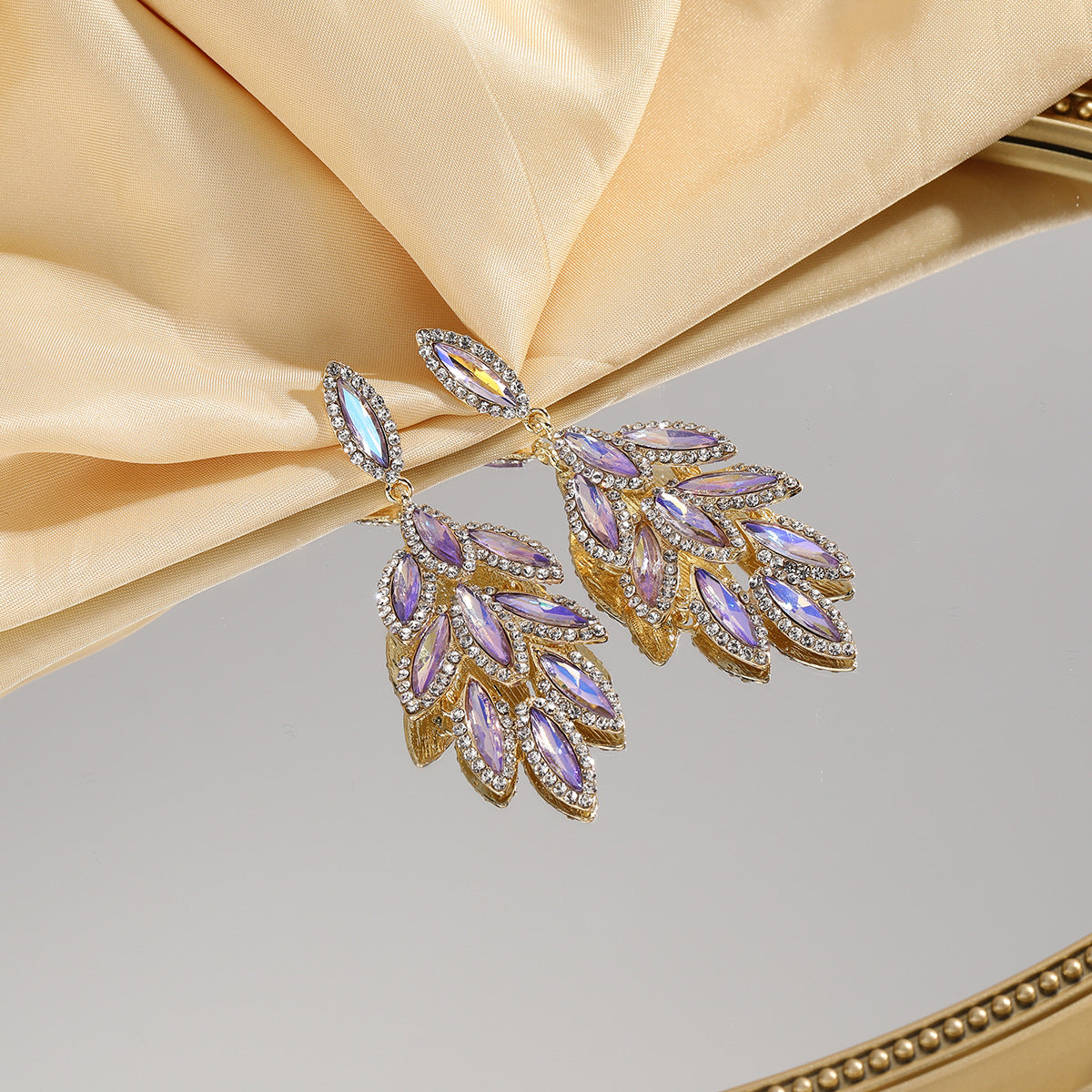 Wholesale Color Diamond Earrings Floral Leaf Tassel Earrings Luxury Earrings ACC-ES-YiN006