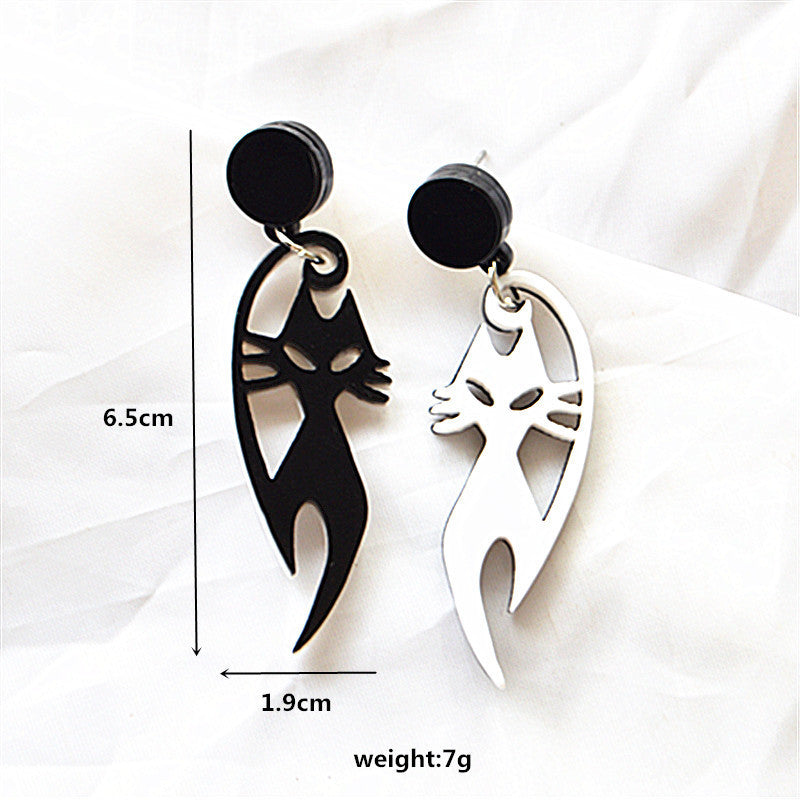 Wholesale Trendy Black White Cat Acrylic Earrings Handmade Fashion Accessory for Boutique Resale