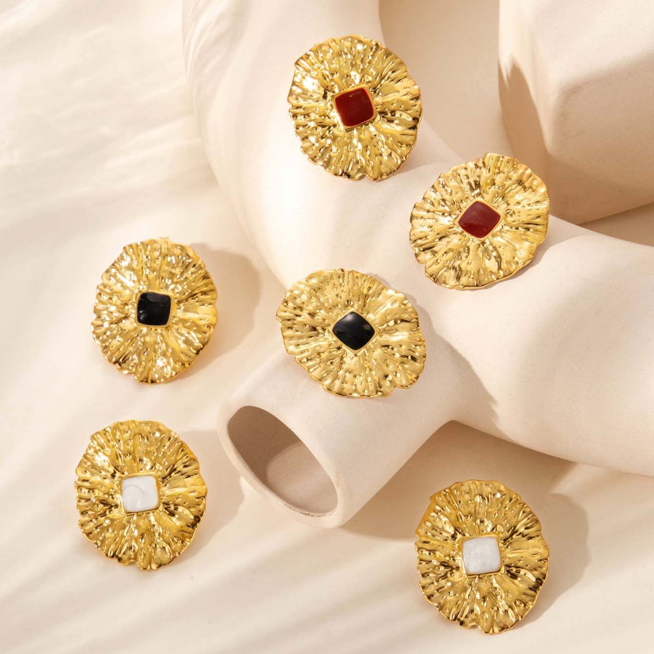 Wholesale Titanium Steel  Geometric Oil Dropping Light Luxury Retro  Earrings