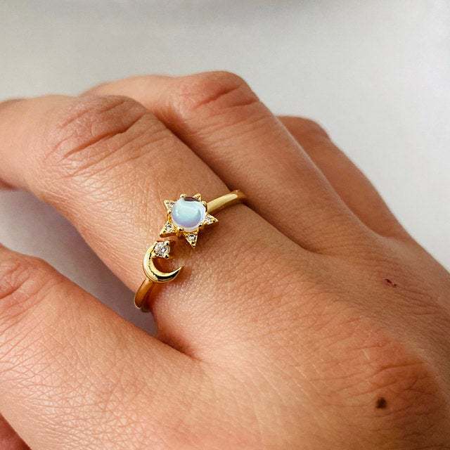Wholesale Moonstone Sun Star Moon Ring