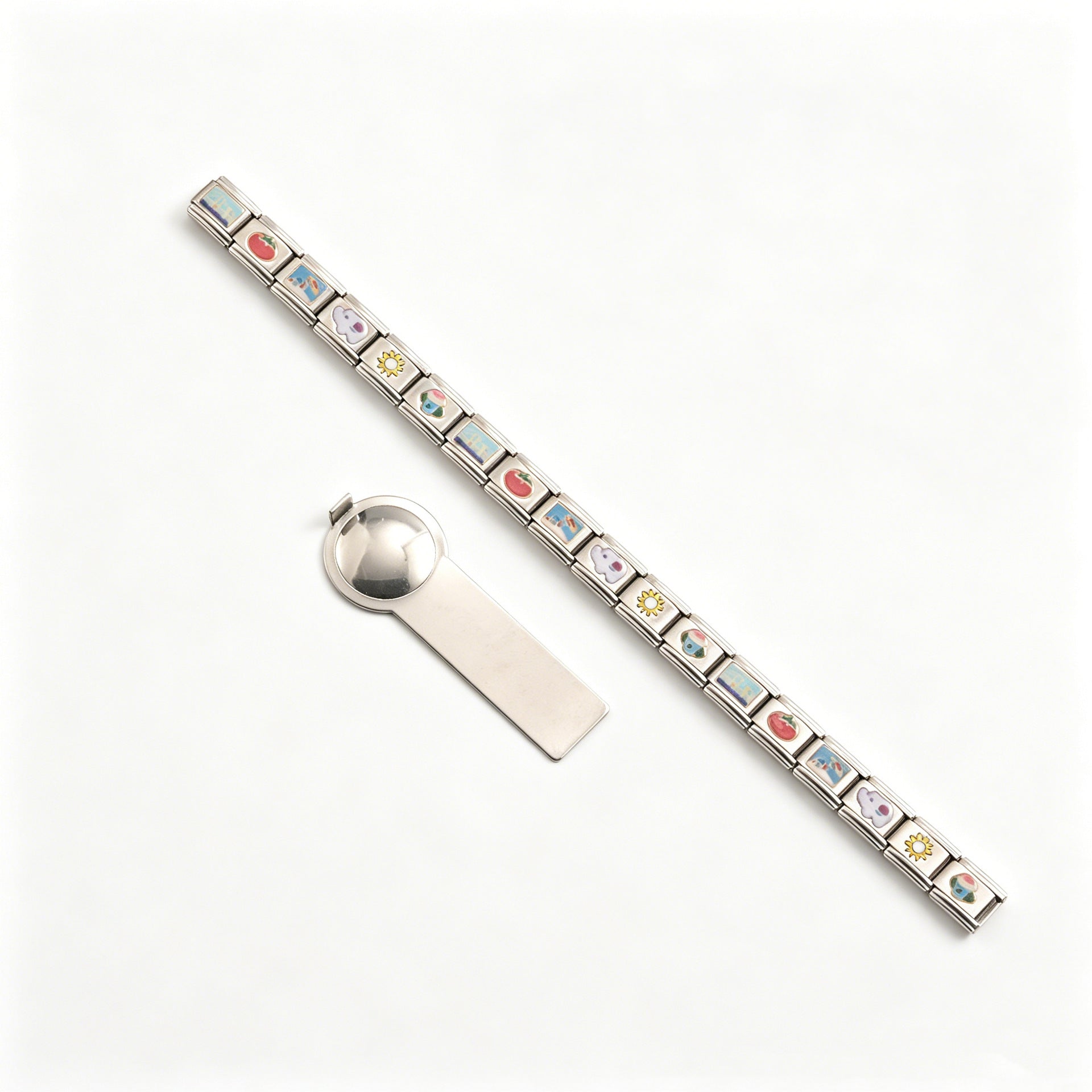 Wholesale Stainless Steel Street Dance Bracelet with Cartoon Pattern,  Fashion Accessory for Unisex,  Trendy Italy Style Chain