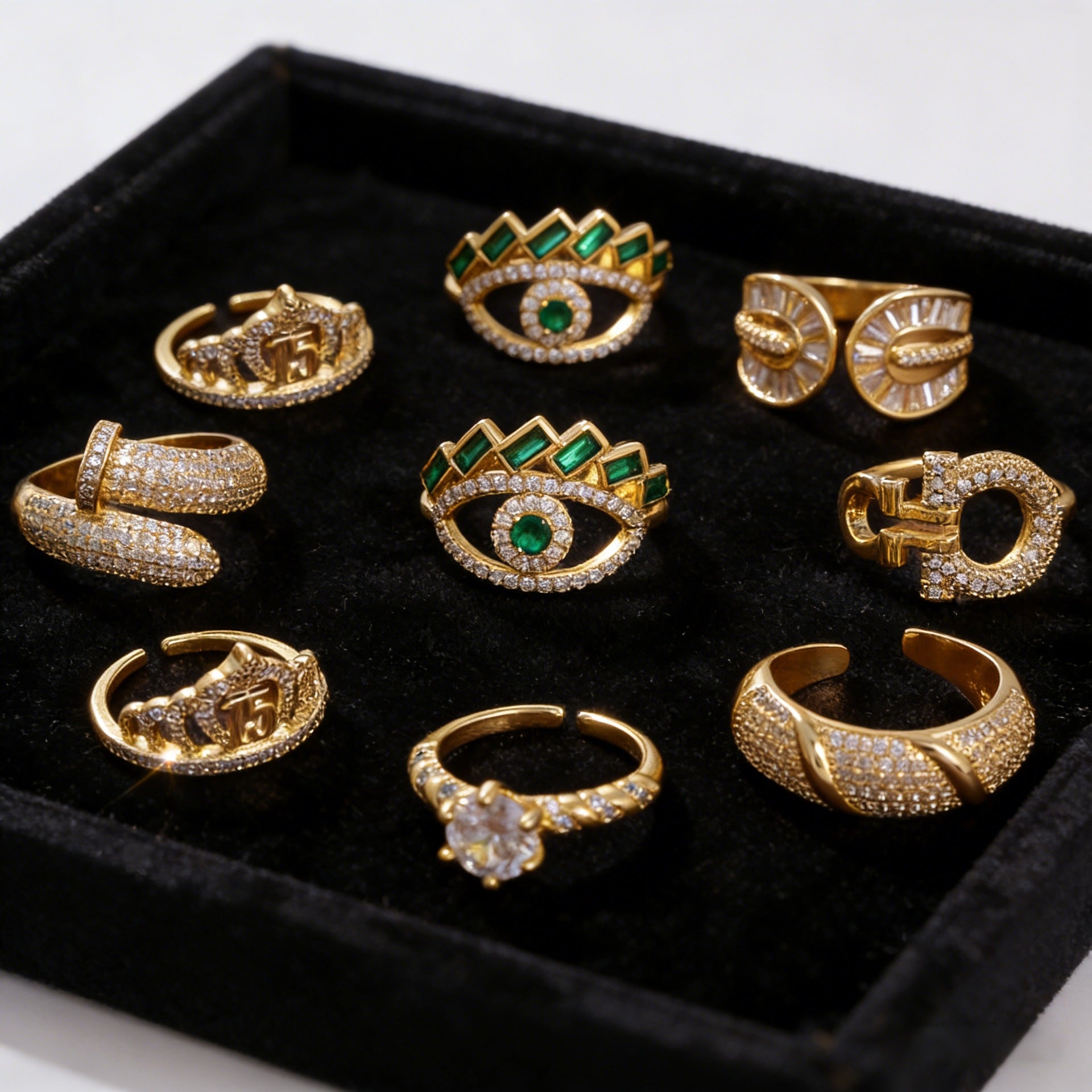 Wholesale Gold Plated Copper Zircon Open Ring with Crown Design Jewelry Accessory Gift