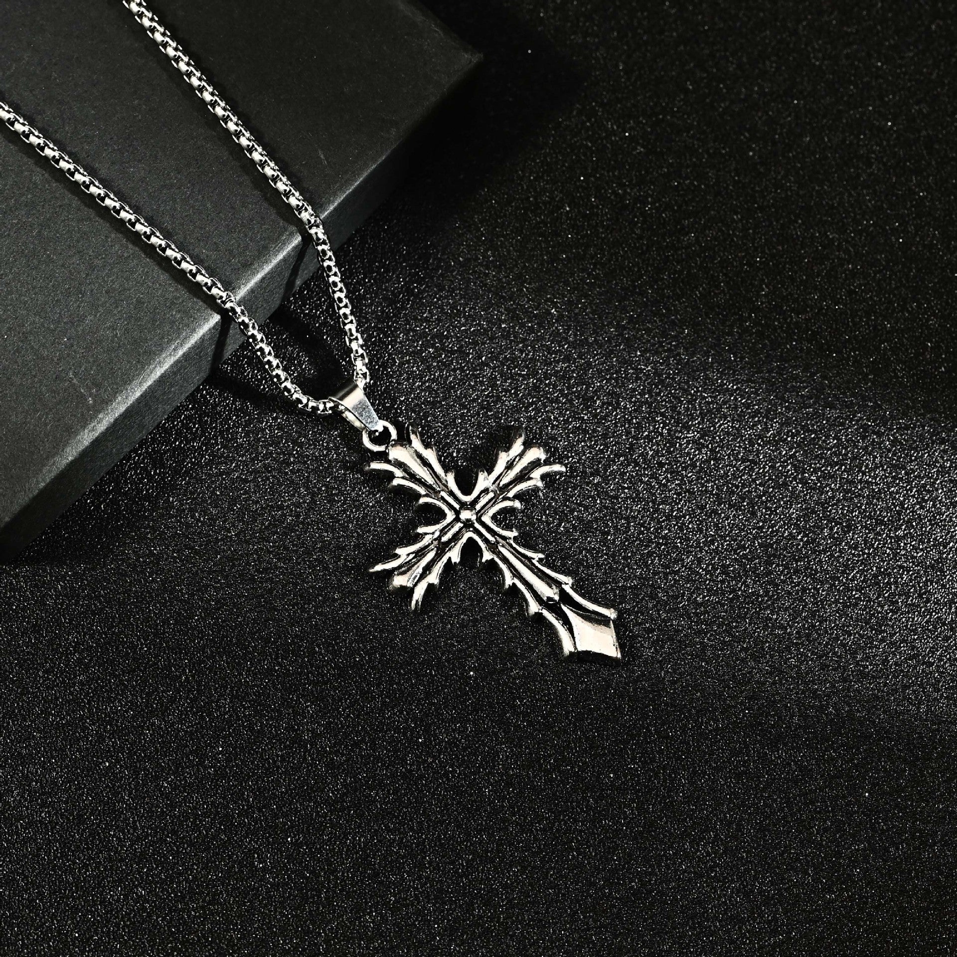 Wholesale Trendy Hip Hop n Cross Pendant Necklace Zinc Alloy Vintage Jewelry For  Gift And Everyday Layering