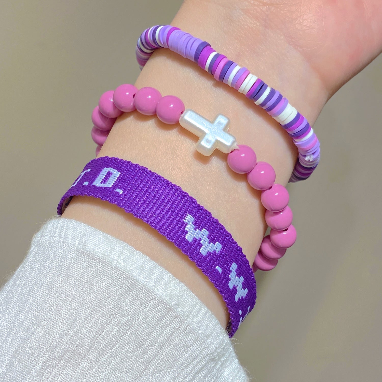 Wholesale Pink 5-piece Cross Women' s Fashion Personality Elastic Bracelet Set