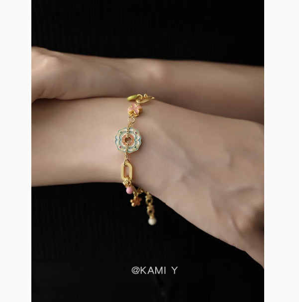 Wholesale  Retro Versatile Colorful Enamel Butterfly Bracelet