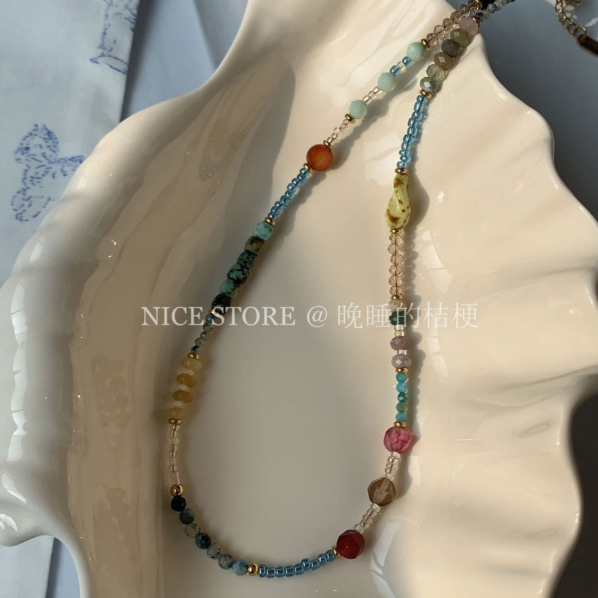 Wholesale Summer Dopamine Natural Stone Beaded Necklace Ethnic Style Clavicle Chain - Boutique Resale Jewelry Accessory