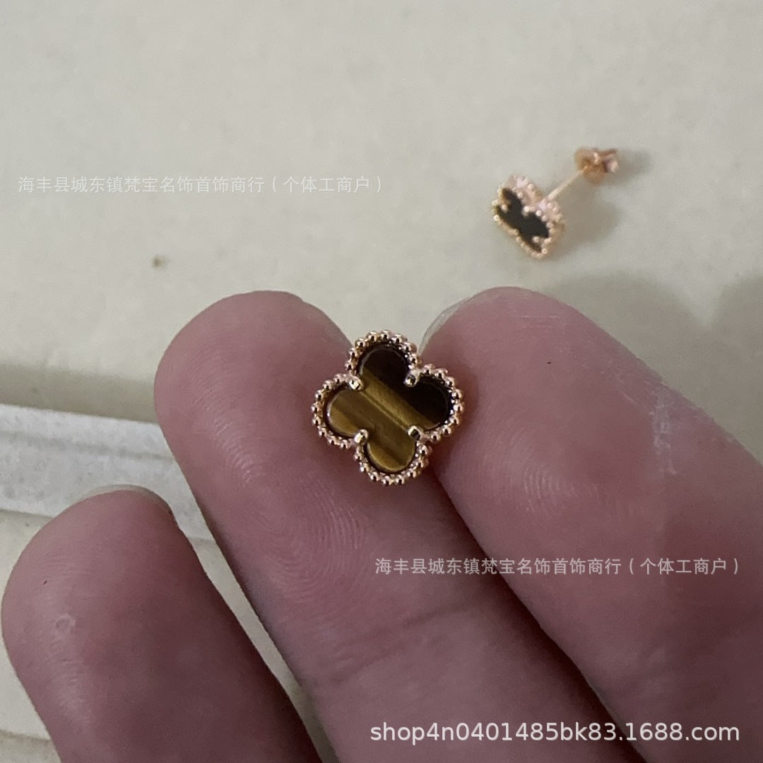 dxx-img:6be2fe47be28fc3cf696632d6c240946,ACC-ES-6129065336677-M1