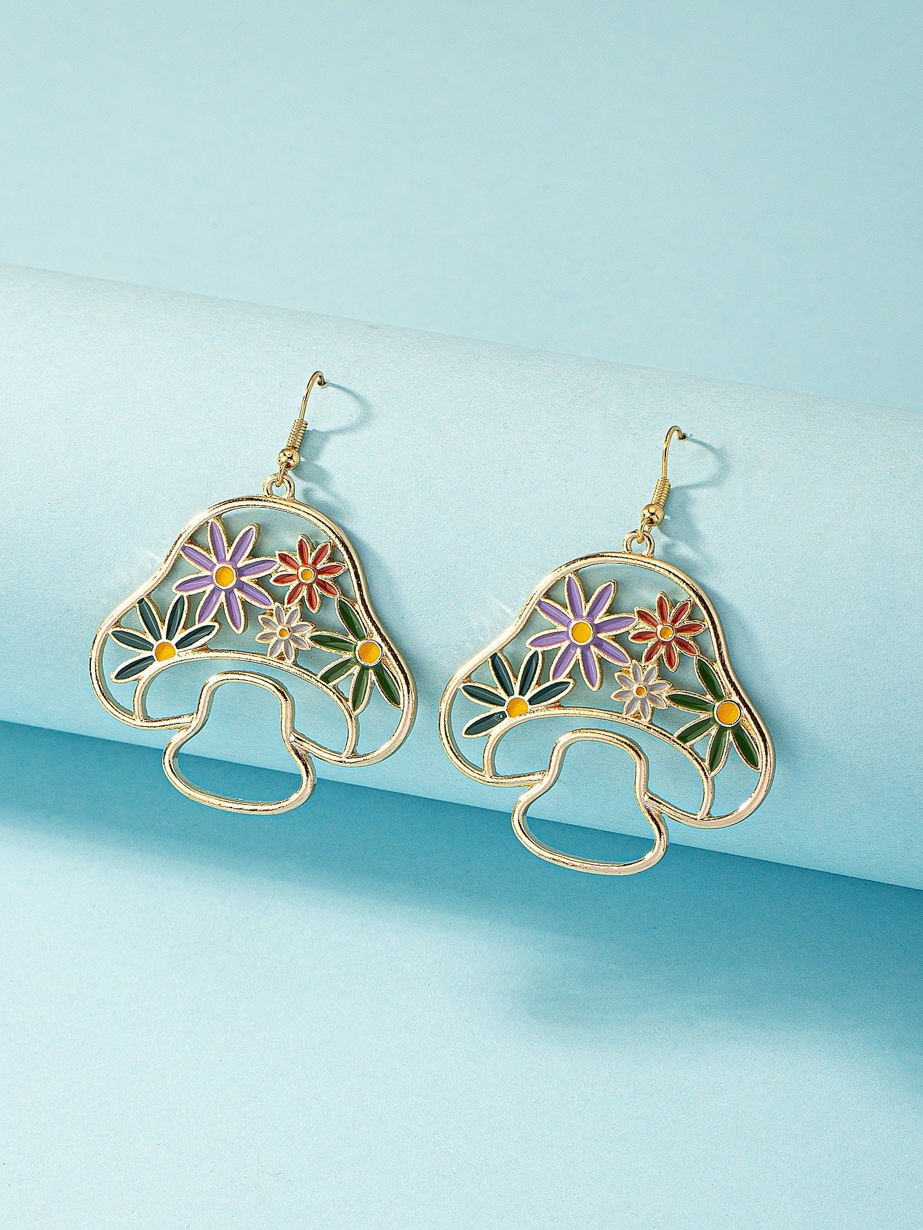 Wholesale Elegant Ladies Simple Design Fresh and Sweet Enamel Glaze Mushroom Earrings