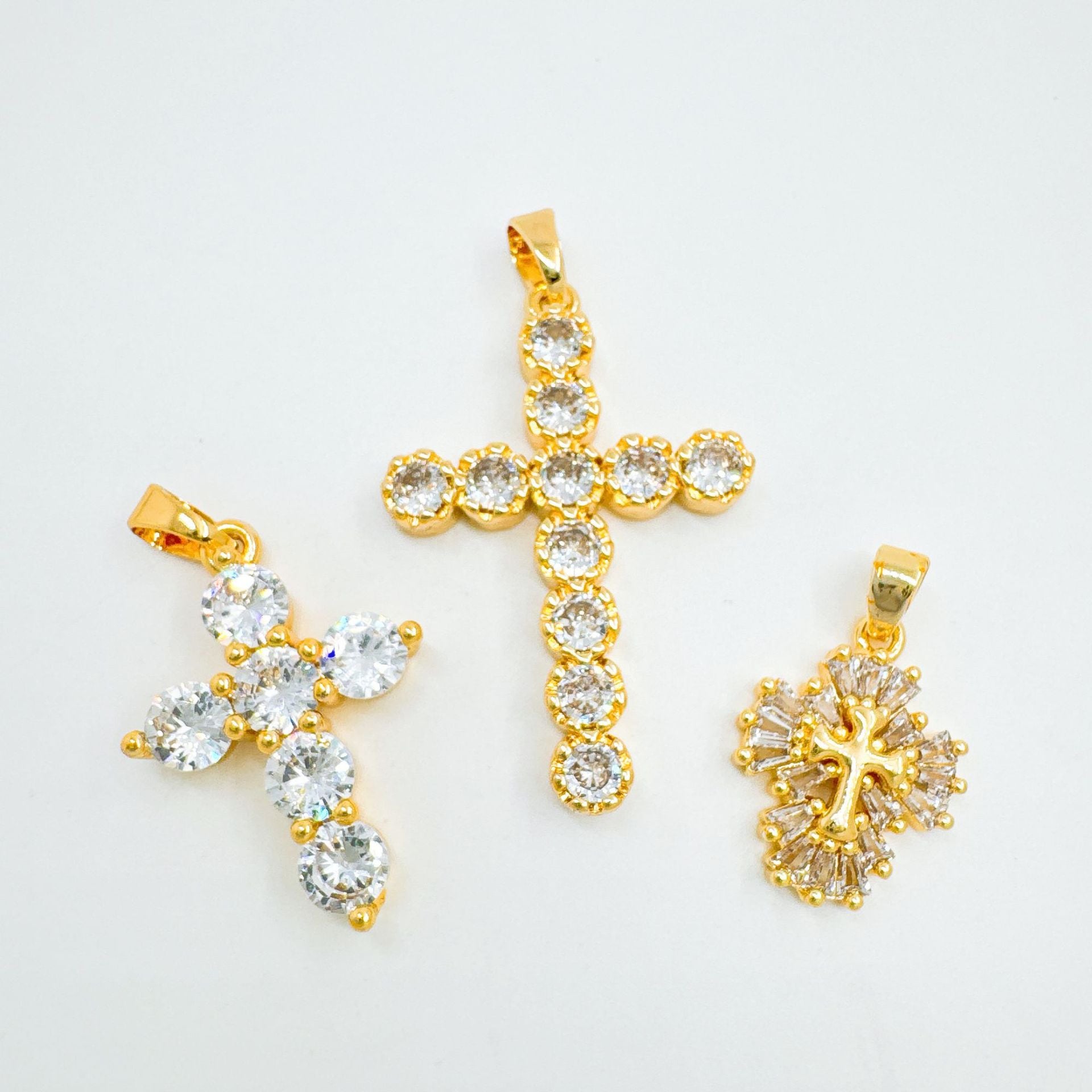 Wholesale Copper Gold-Plated Cross Necklace Pendant Full Zircon Boutique Resale Jewelry