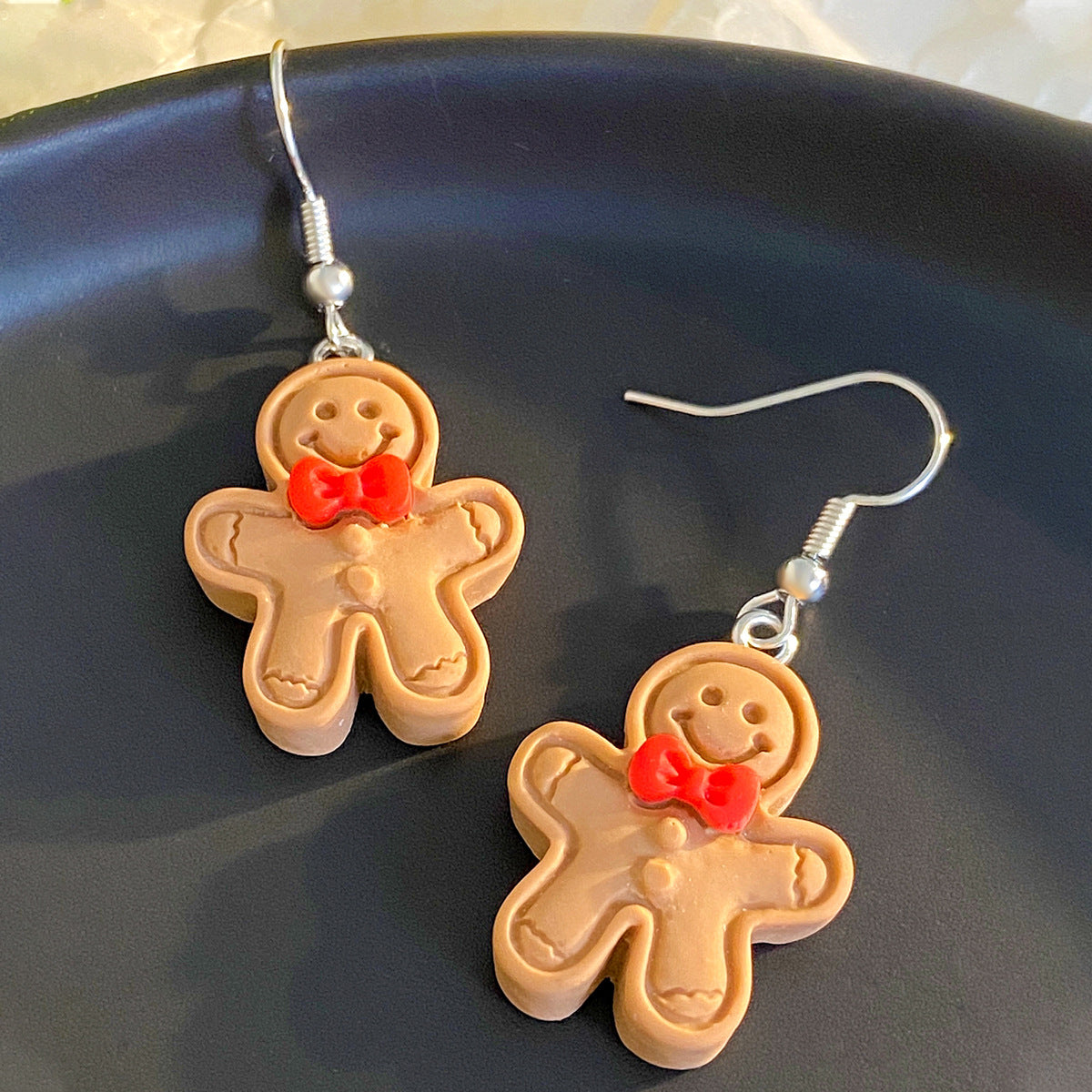 Wholesale Funny Donut Earrings Set For Women White Plastic Resin Party Gift Boutique Resale