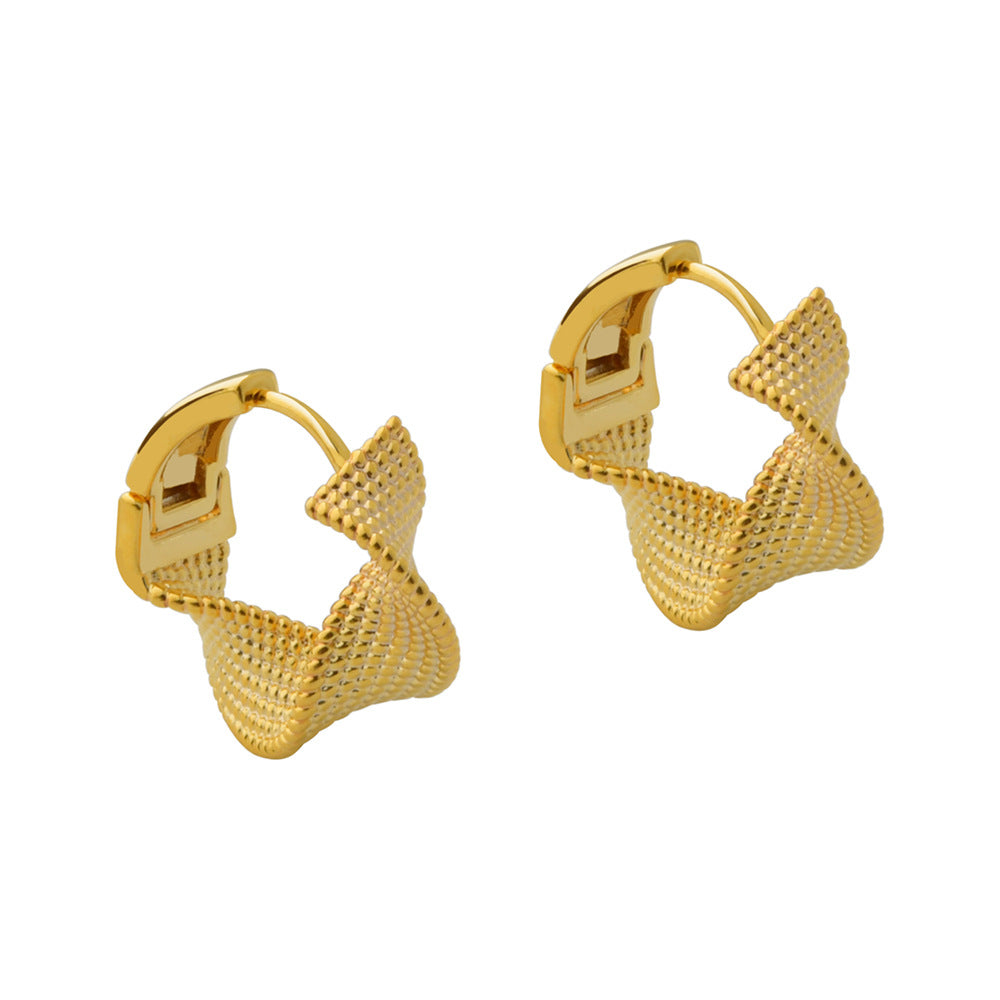 Wholesale Twisted Ring Design Personalized Earrings