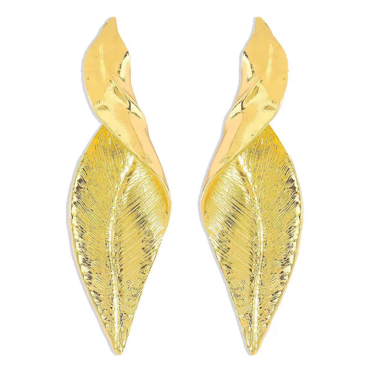 Wholesale 18K gold leaf exaggerated earrings