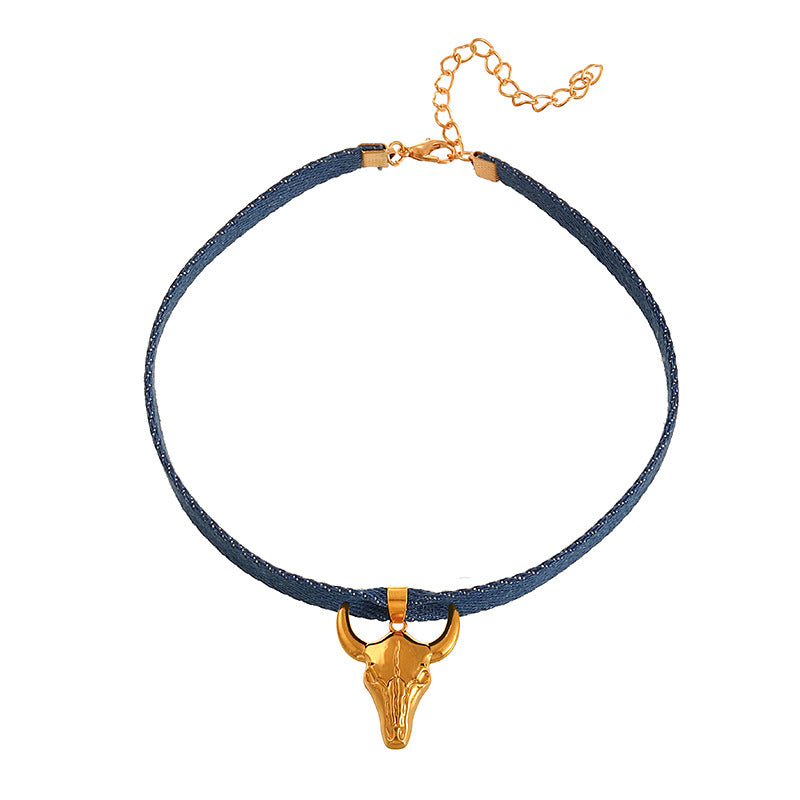 Wholesale retro gothic short velvet bull head pendant necklace