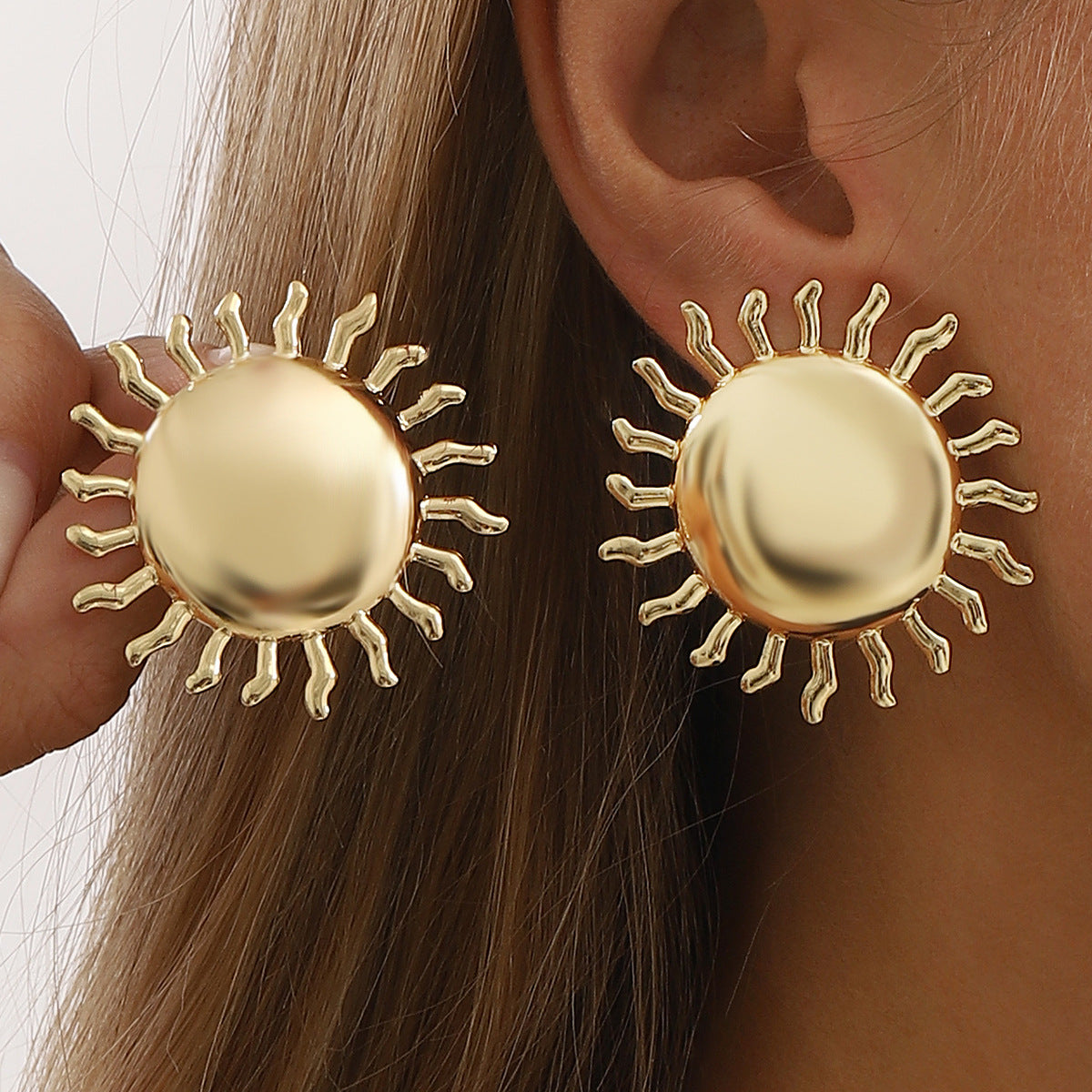 Orecchini irregolari con motivo a martello all'ingrosso Orecchini geometrici alla moda