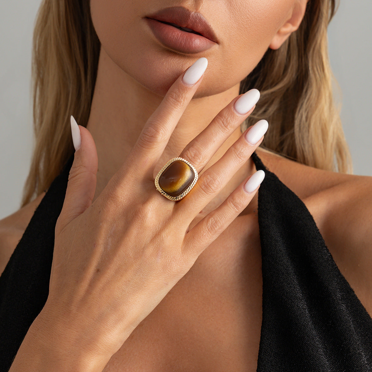Wholesale Electroplated Metal Vintage Exaggerated Open Ring,  Boutique Resale