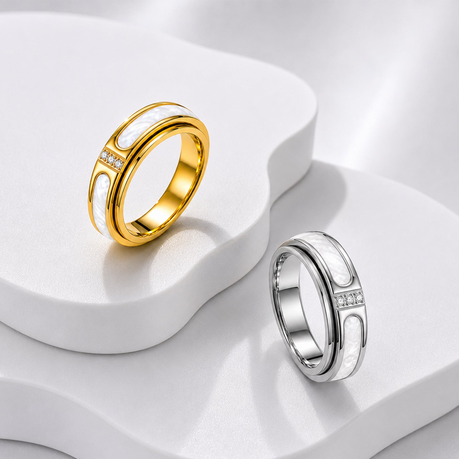 Wholesale White Shell Rotating Inlaid Ring Stainless Steel Gold Plated Fashion Accessory