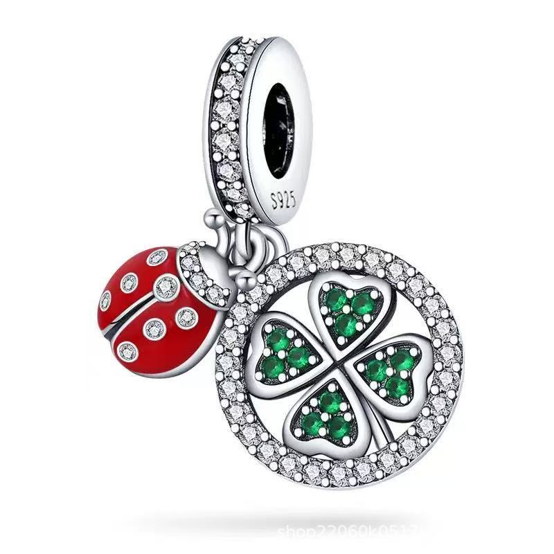 Wholesale 5pcs Exquisite Enamel-Drip Crafts  DIY Beaded Bracelet Charms