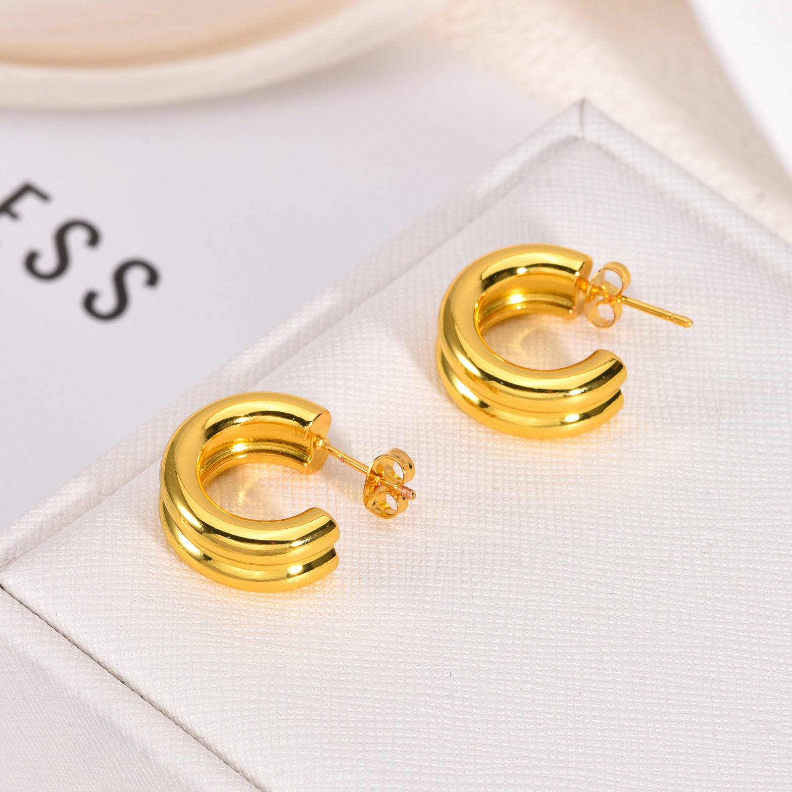 Wholesale 2PCS Stainless steel simple gold earrings