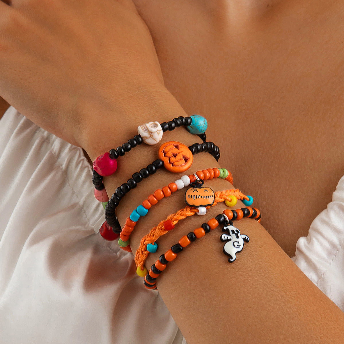 Wholesale   Funny Skull  Rice Bead Bracelet suit