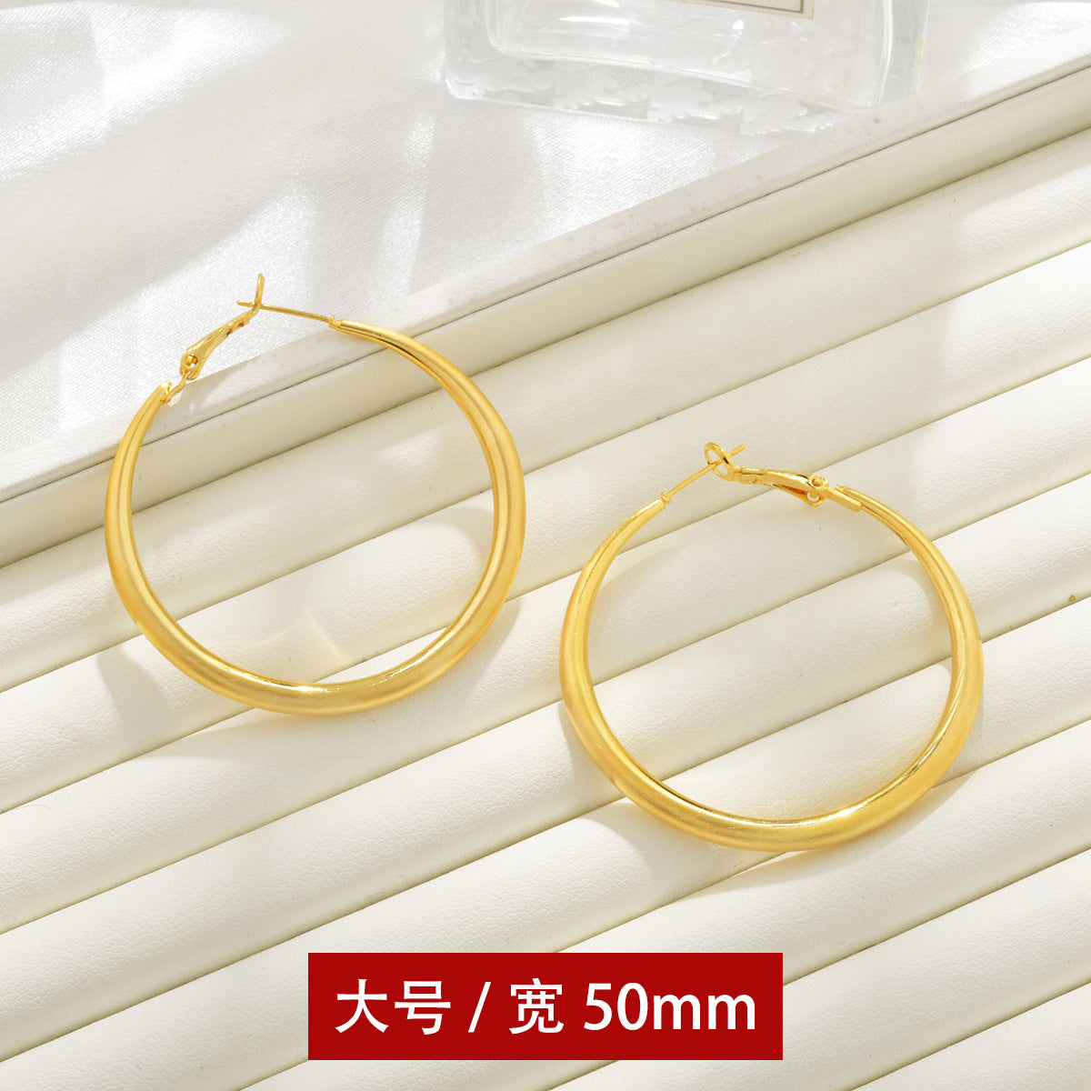 Wholesale  Exaggerated Hoop Earrings
