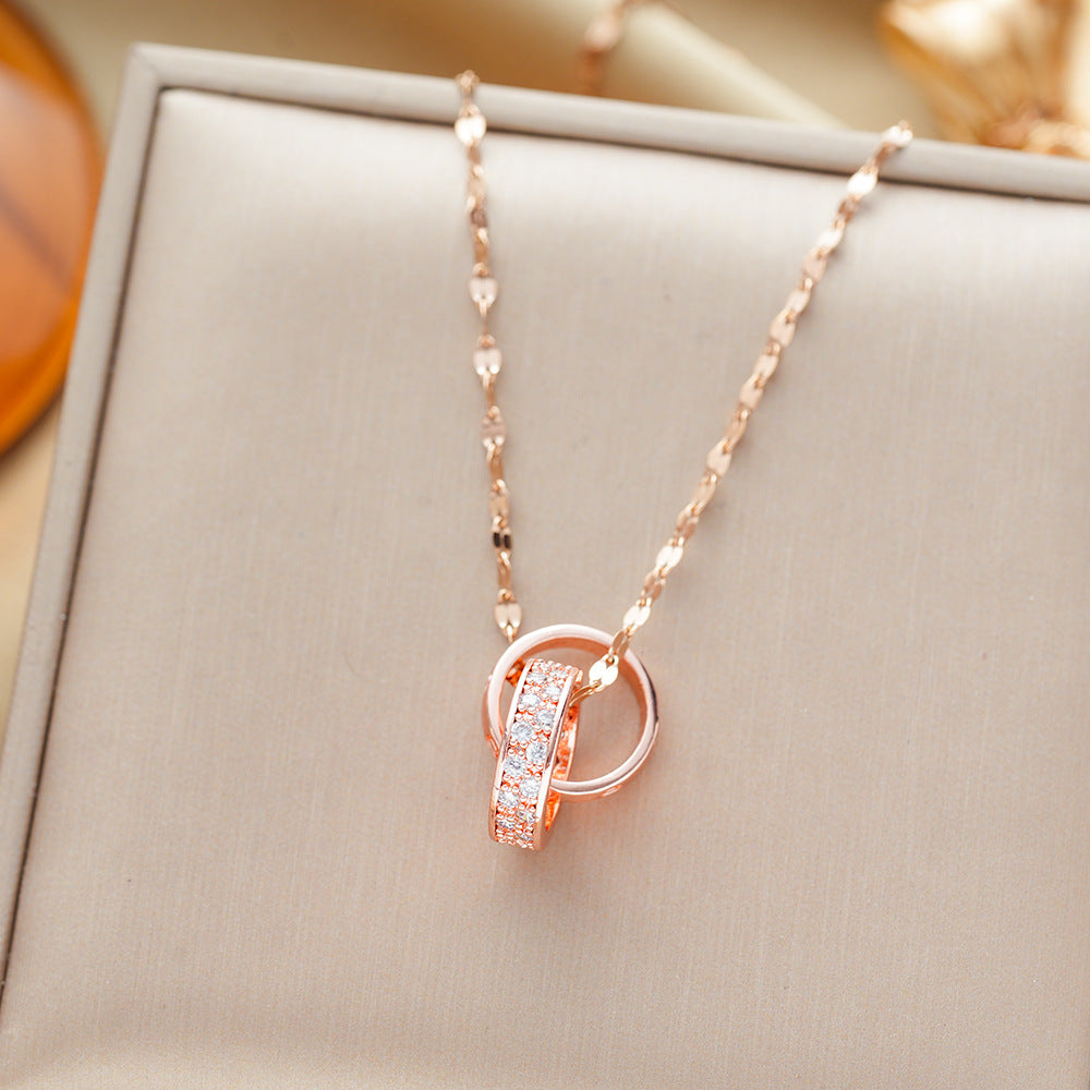 Wholesale  double-ring buckle necklace  light luxury  titanium steel clavicle