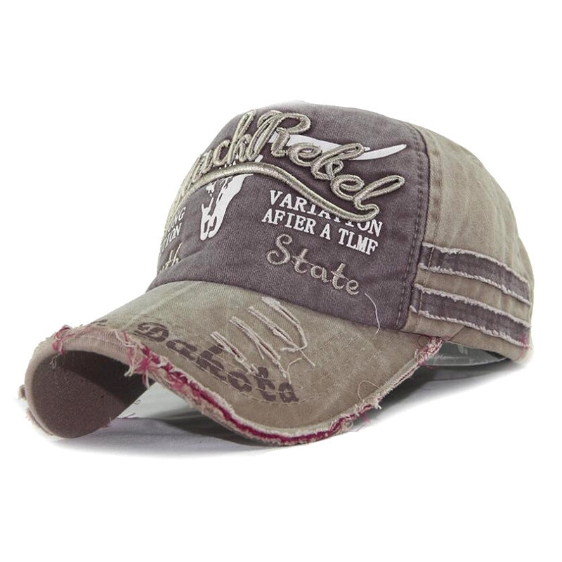 Wholesale Fashionable baseball cap with letter embroidery