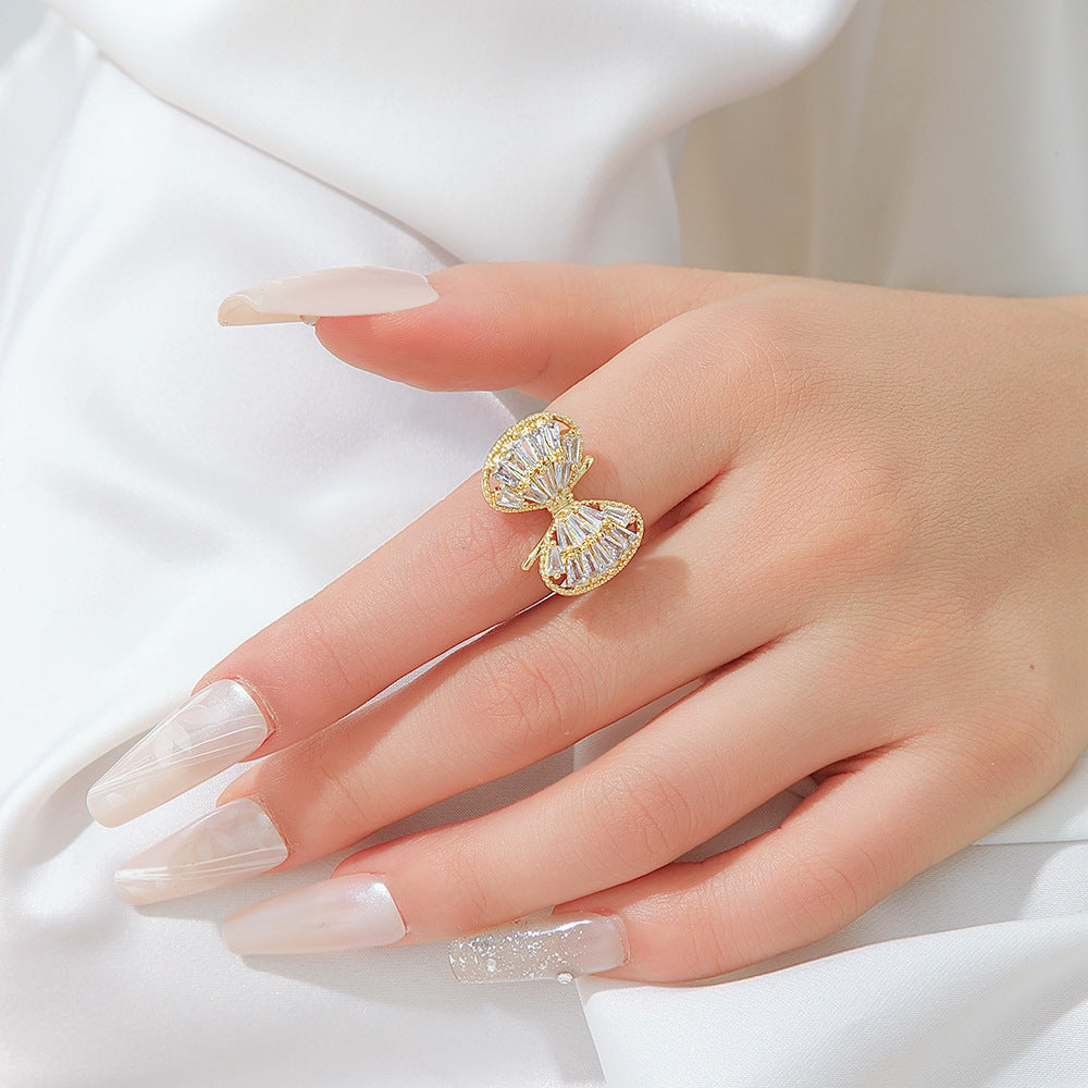 Wholesale Gold Zircon Bowknot Triple Interlocked Ring Fashionable Jewelry Accessory For Everyday Wear Or Gift