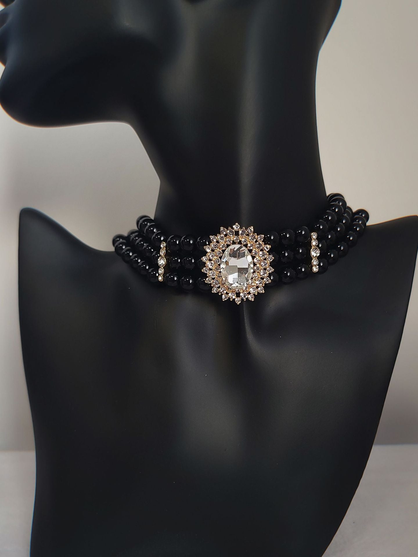 Wholesale Crystal Diamond Multi-Row  Pearl Necklace  Exaggerated Necklaces