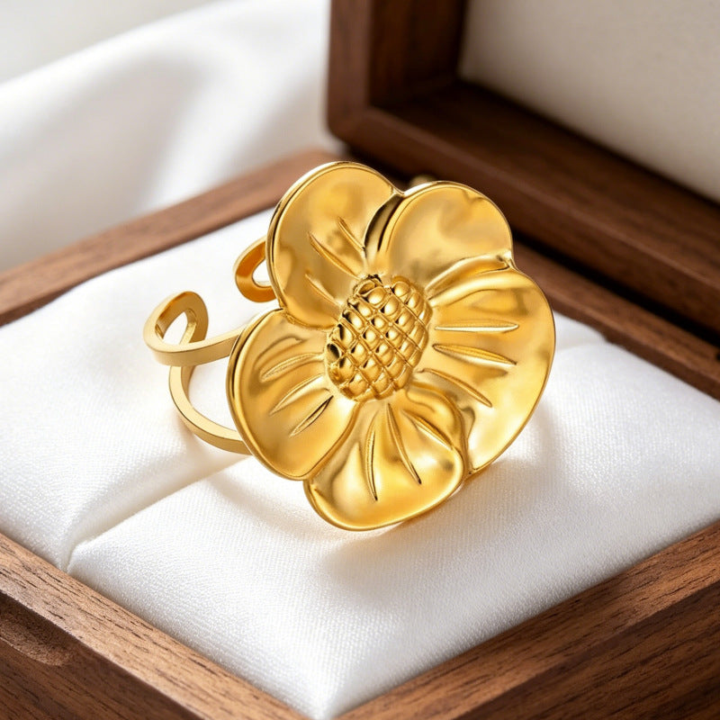 Wholesale Gold-Plated Copper Flower Bracelet &  Ring Set - Fashion Jewelry Accessory for Resale