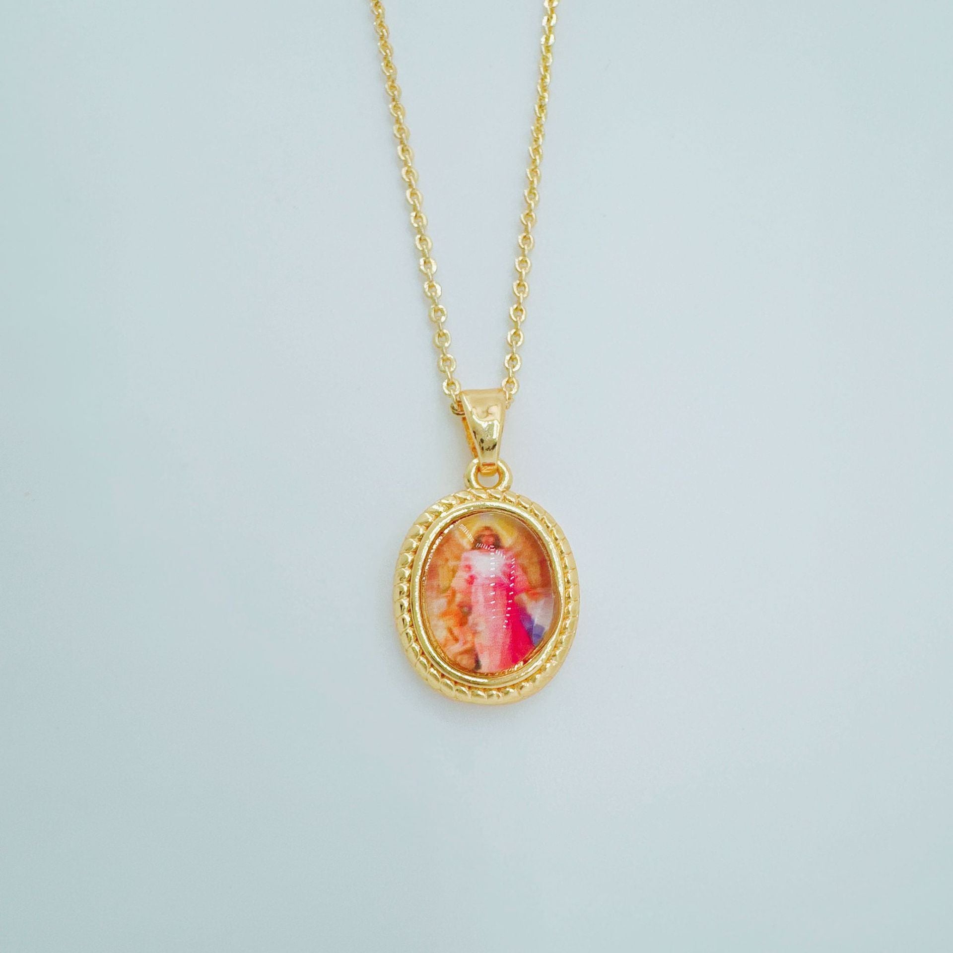 Wholesale Gold-Plated Copper Figure Pendant Necklace,  Trendy Gift Jewelry Accessory for Women