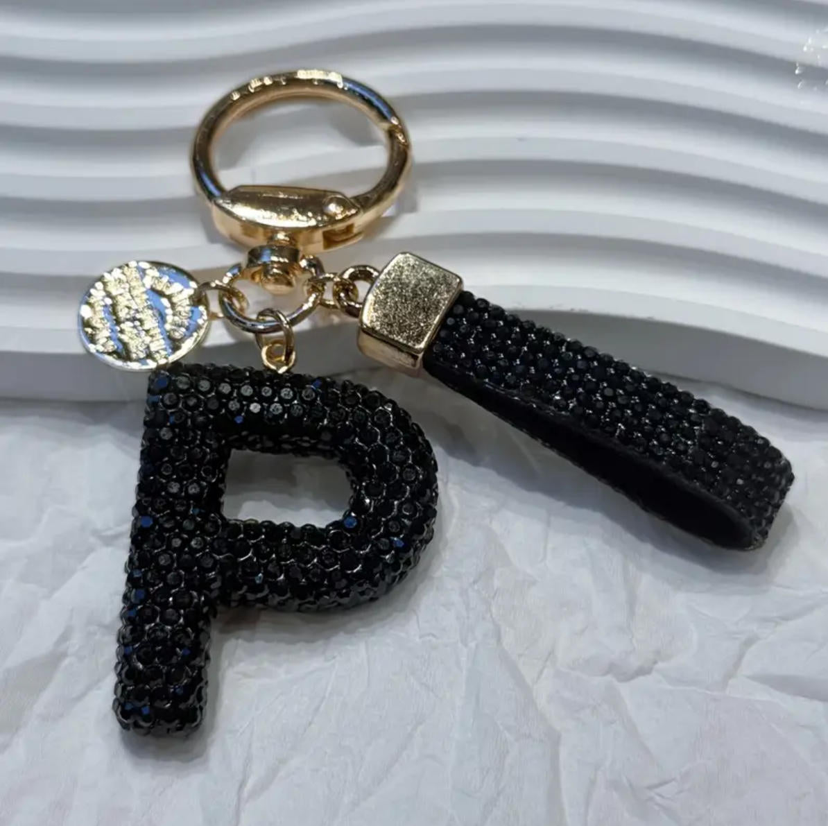 Wholesale Chic Rhinestone Letter Keychain Metal Electroplating Fashion Accessory Bag Charm Car Key