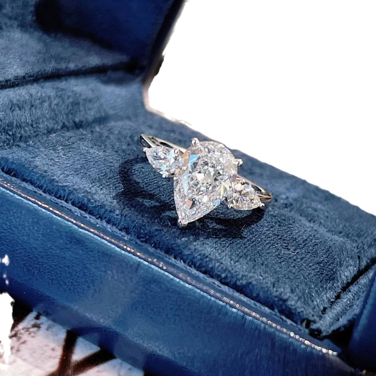 Wholesale Drop-shaped ring open micro-set  light luxury ring