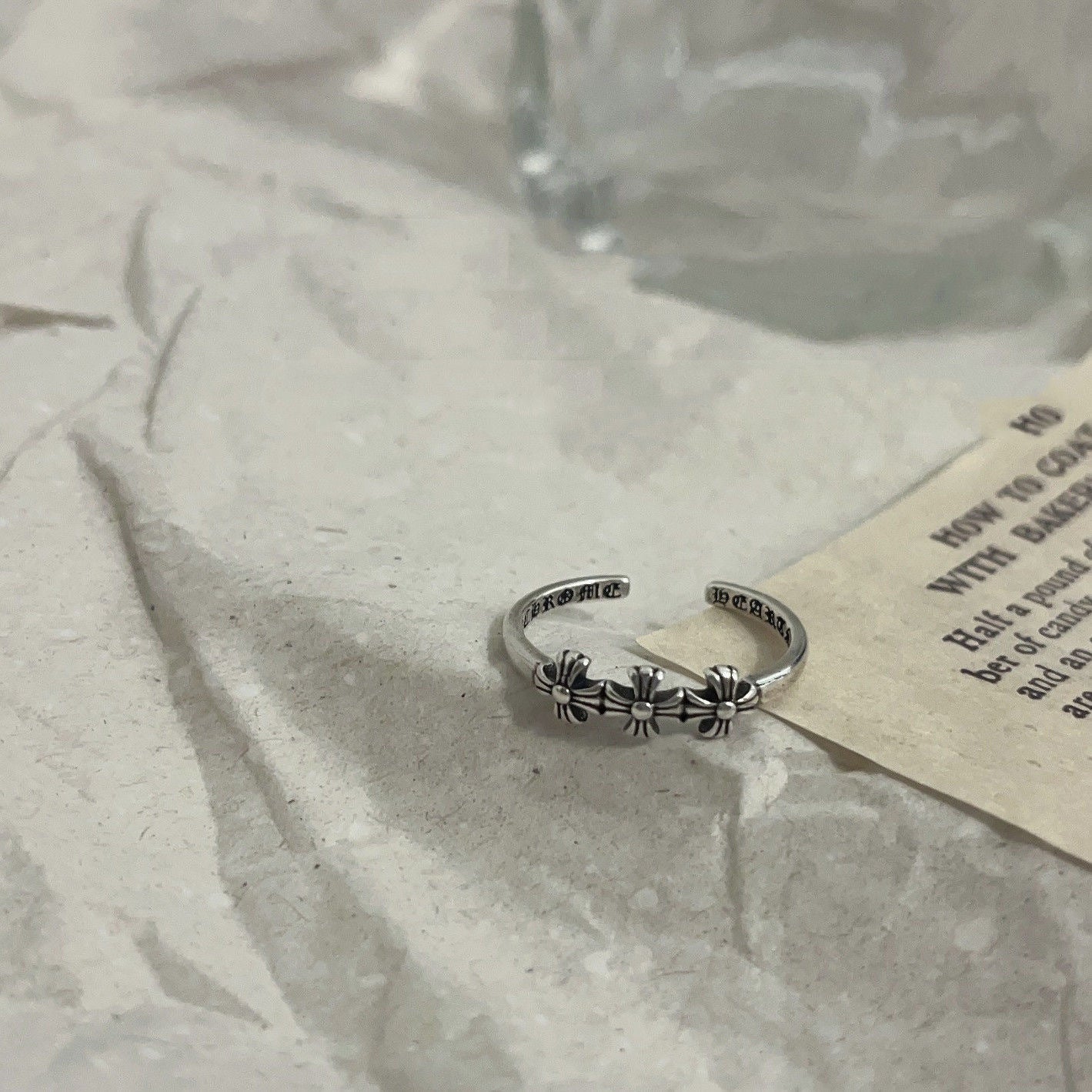 Wholesale Retro Distressed Cross Open Ring - Alloy Fashion Accessory for Women