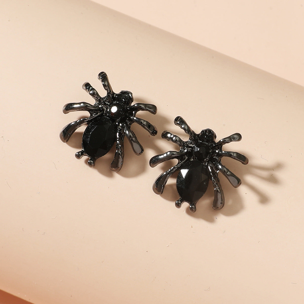 Wholesale Halloween series funny  skull earrings exaggerated fun pumpkin bat earrings