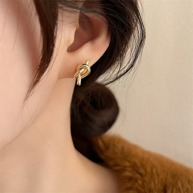 Wholesale Trendy Love Knot Earrings Titanium Steel Fashion Jewelry Accessory for Women