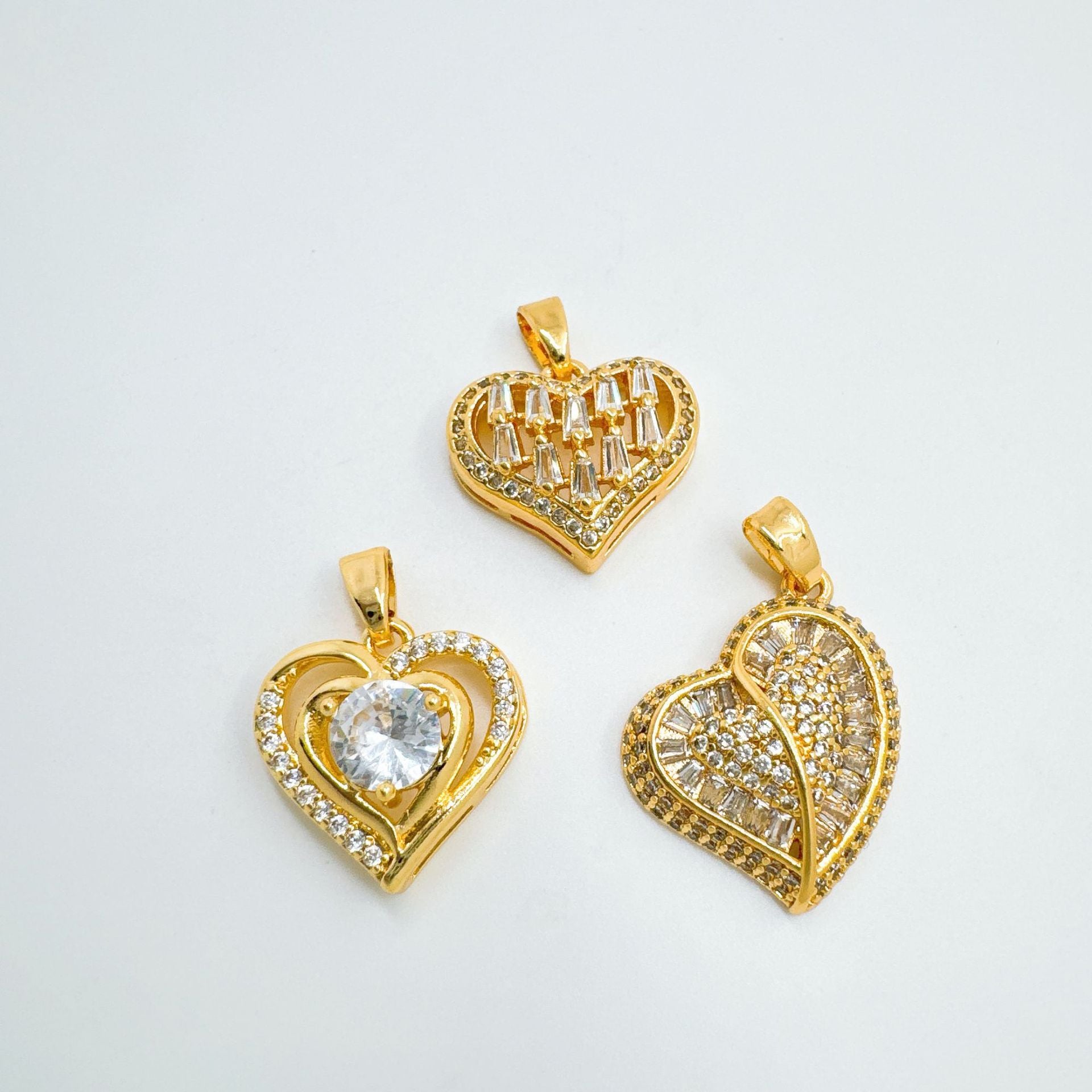 Wholesale Sweet Love Micro-Inlaid Zircon Pendant Necklace,  Gold Plated Copper,  Fashion Accessory
