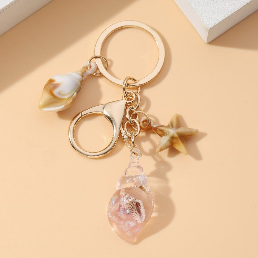 Wholesale Acrylic Glow-in-the-Dark Seashell Keychain Decorative Car Bag Charm Gift