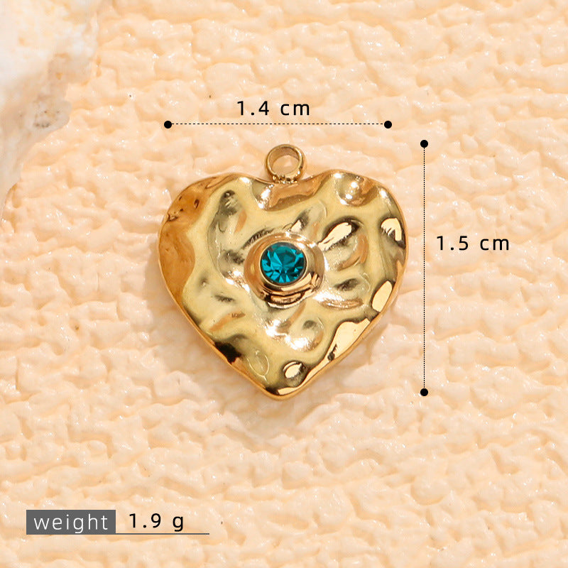 Wholesale heart-shaped pendant