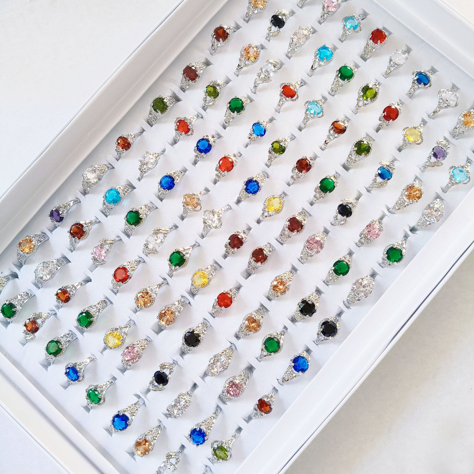 Wholesale Classic 4-Claw Crystal Zircon Ring Alloy Electroplated Gold Fashion Jewelry Accessory