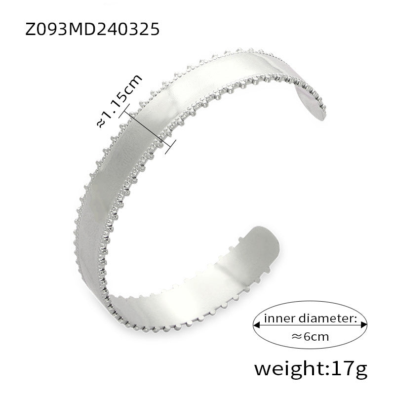 Wholesale  personality retro titanium steel open bracelet