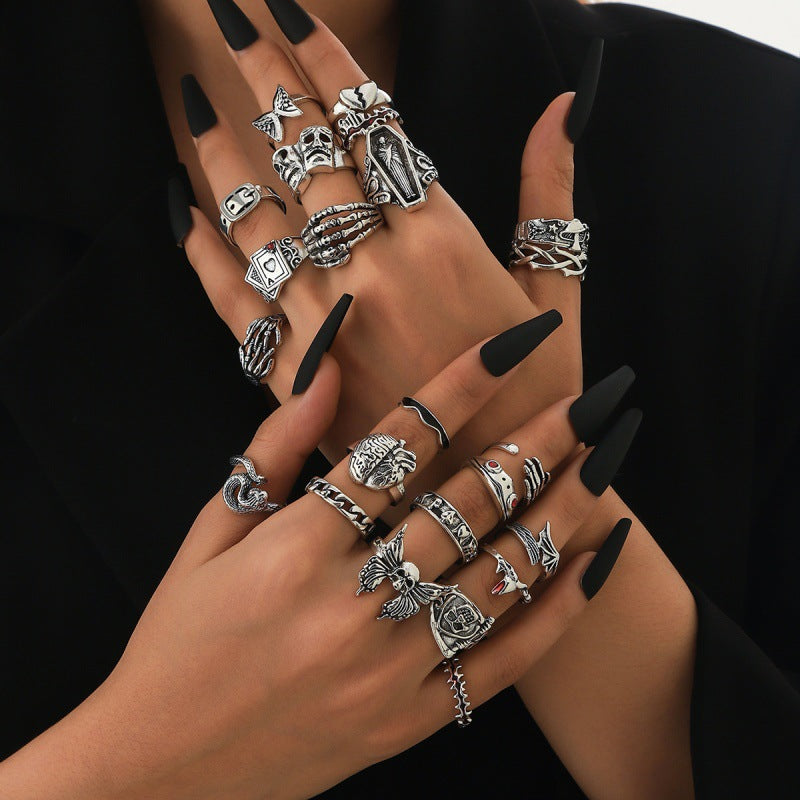 Wholesale Vintage Punk Skeleton  Ring Set 24 Piece Ancient Silver Zinc Alloy Jewelry Accessory