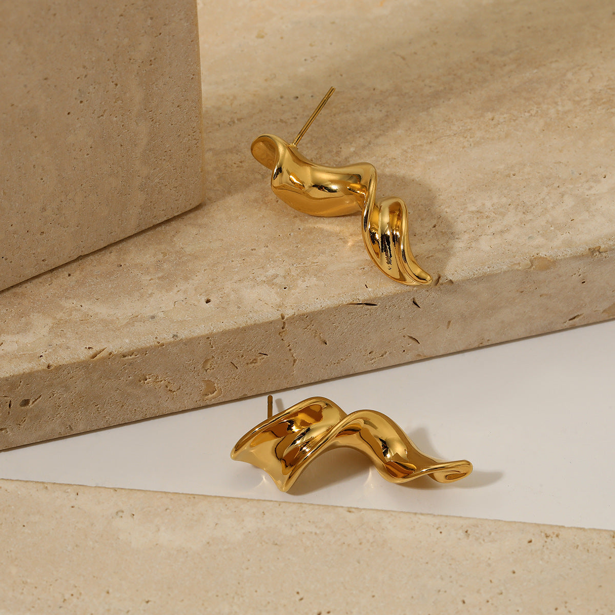 Wholesale  Twisted Geometry Retro Earrings  Stainless Steel Earrings