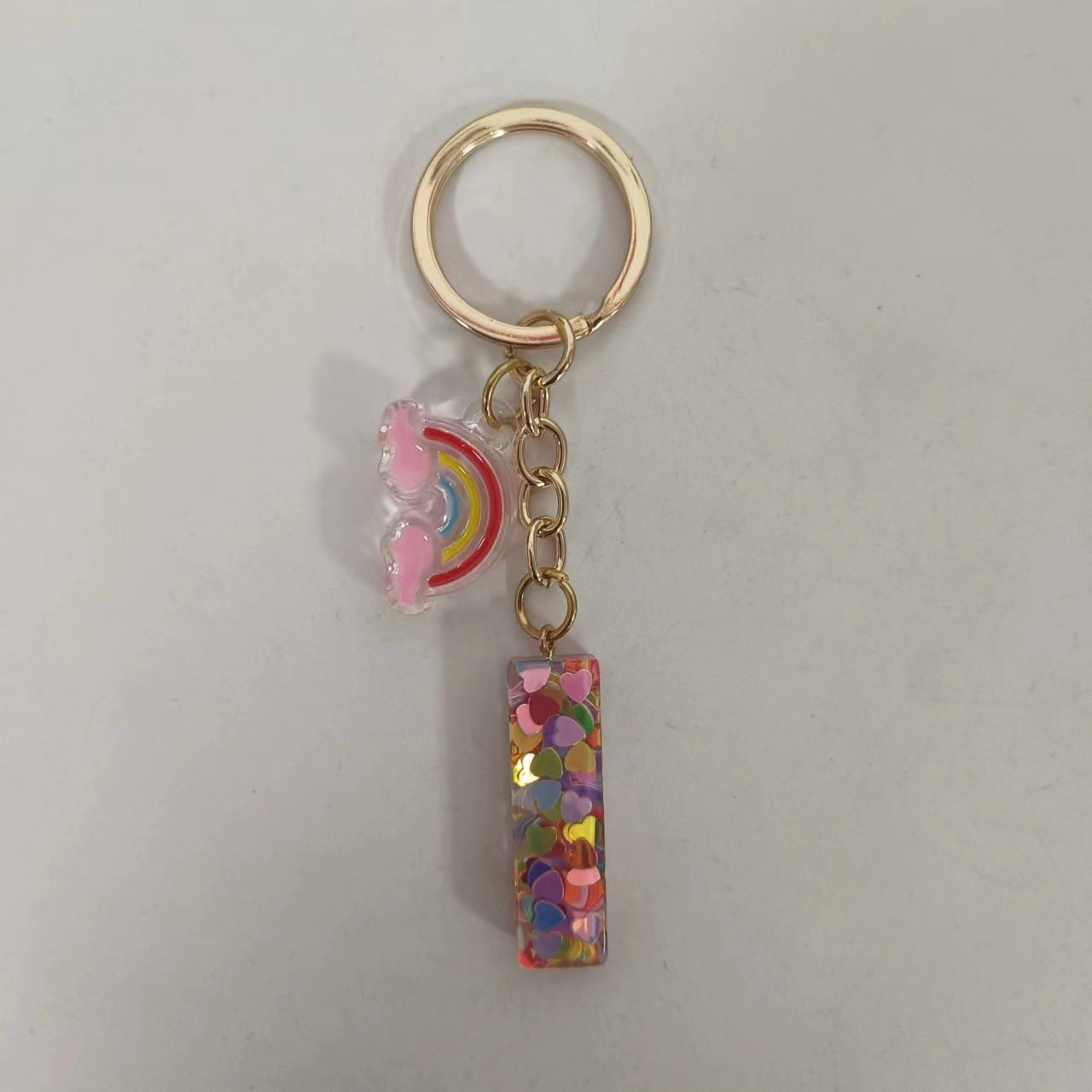 Wholesale Trendy Resin Alphabet Letter Keychains 26 A Z Iridescent Sequin Charm Set Party Gift Bag Charm Boutique Resale Accessory