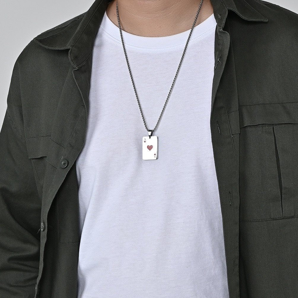 Wholesale Trendy Stainless Steel Poker Heart Spade Pendant Necklace Boutique Resale
