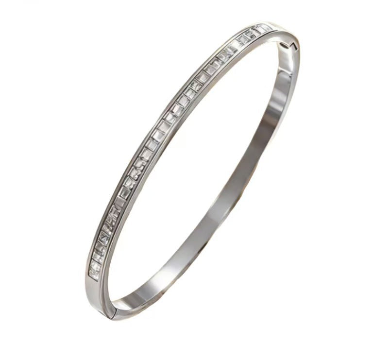 Wholesale Urban Style Love Heart Starry Titanium Steel Bracelet 18K Gold Plated Fashion Accessory