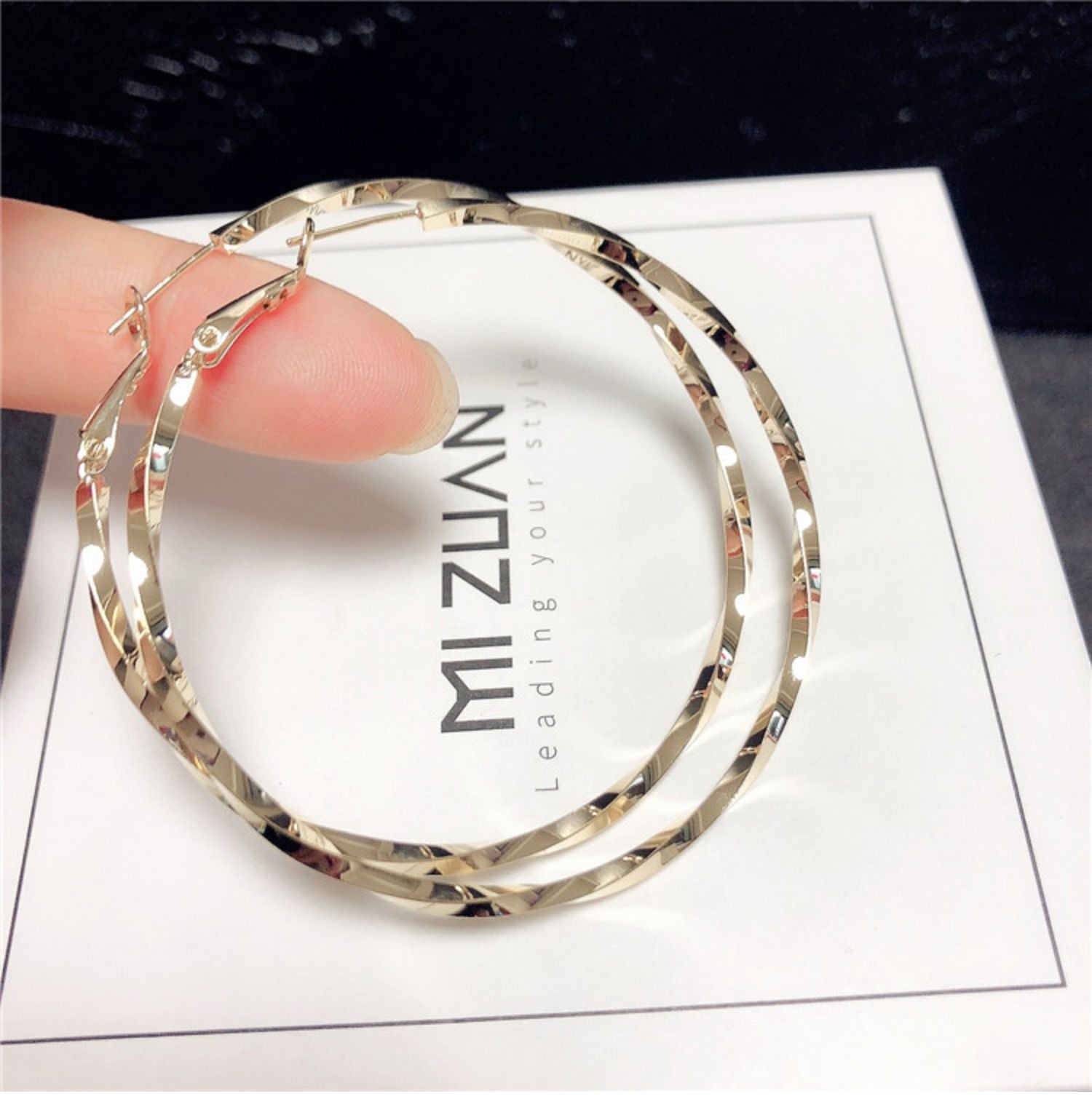 Wholesale Exaggerated Large Hoop Earrings ACC-ES-KaiKang003