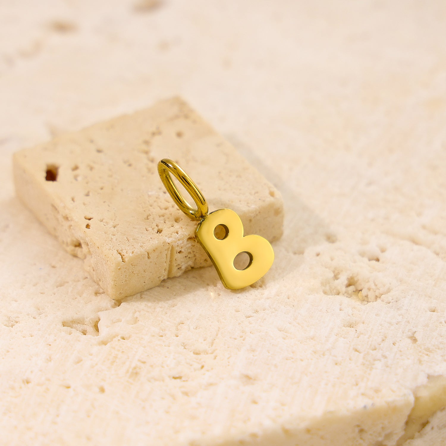 Wholesale Stainless steel 26 English small letter pendant