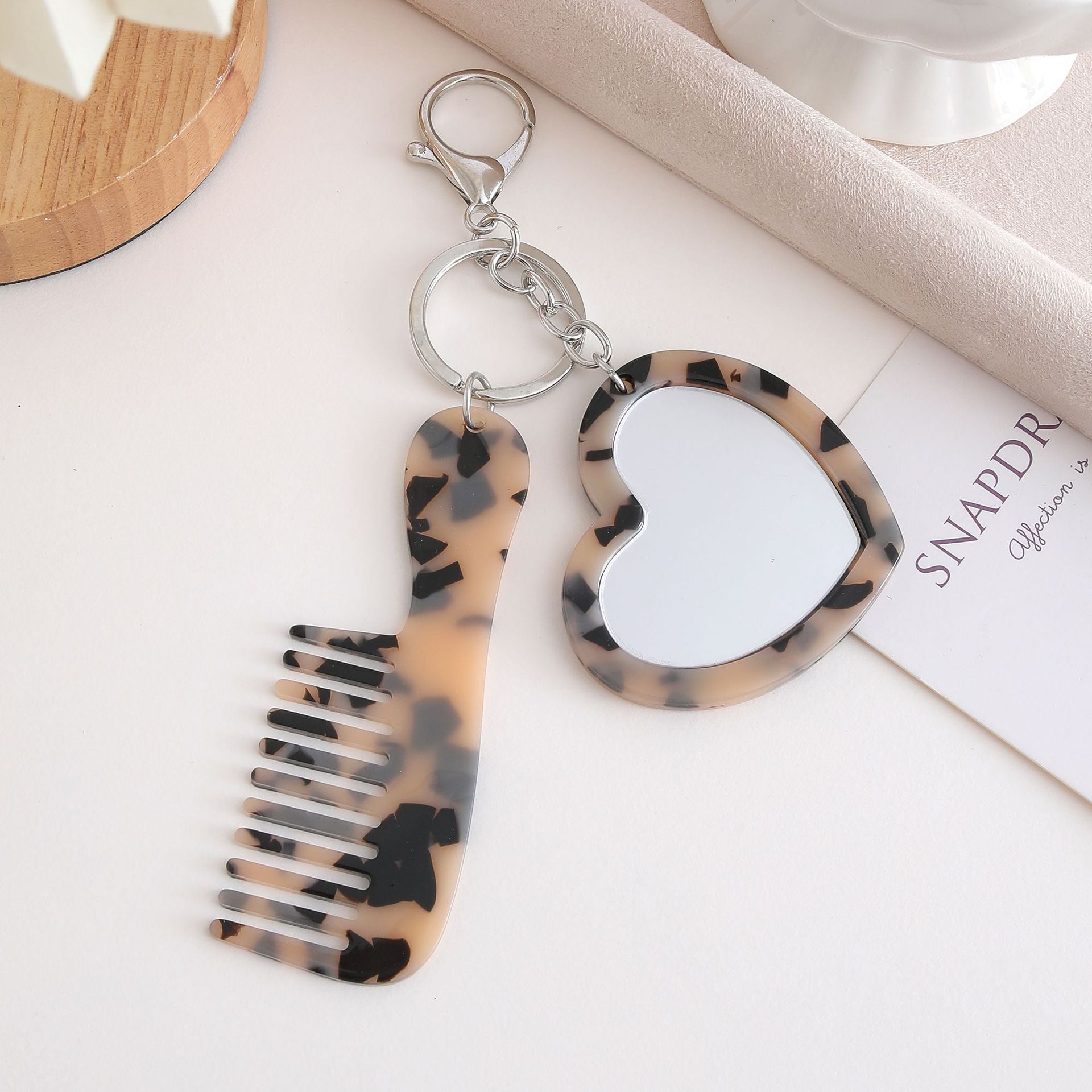 Wholesale Glitter Heart Makeup Mirror Keychain