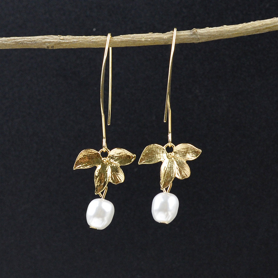 Wholesale Retro Orchid Drop Earrings Sapphire Blue Faux Pearl Zinc Alloy Boutique Jewelry Accessory